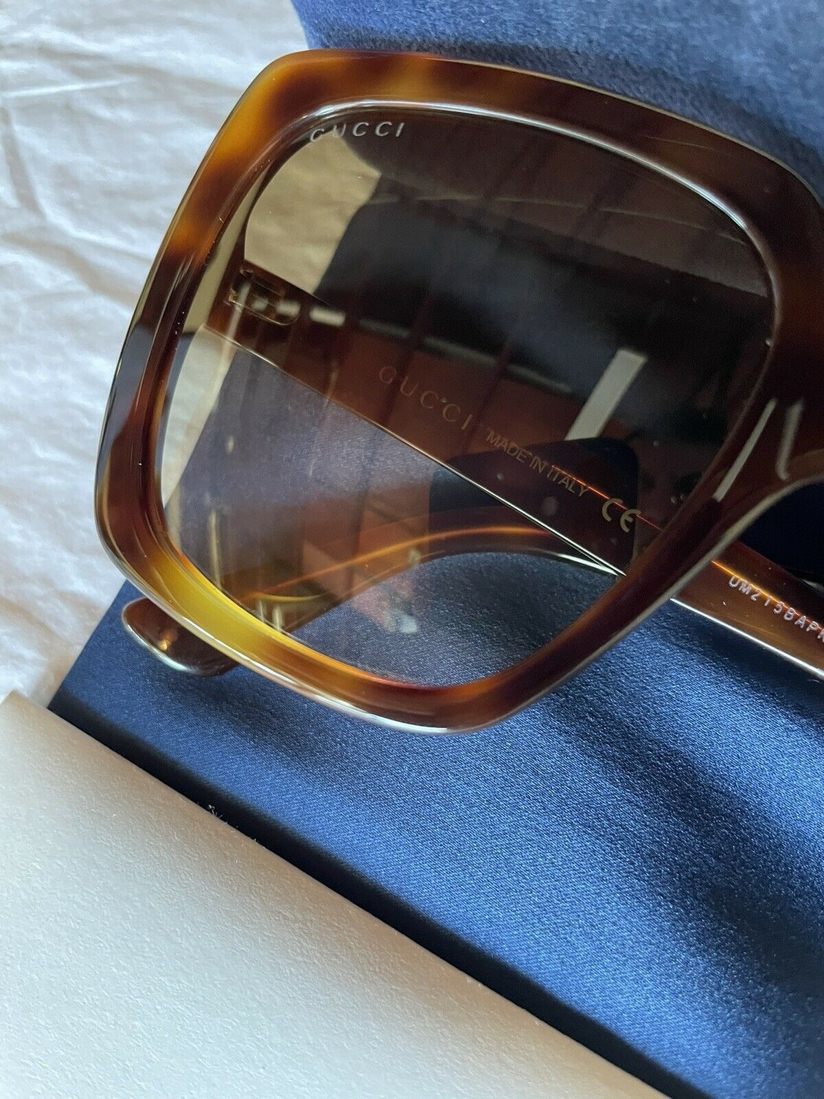 Gucci GUCCI GG0418S 003 Havana Oversized Rectangular Sunglasses Size ONE SIZE - 8 Thumbnail