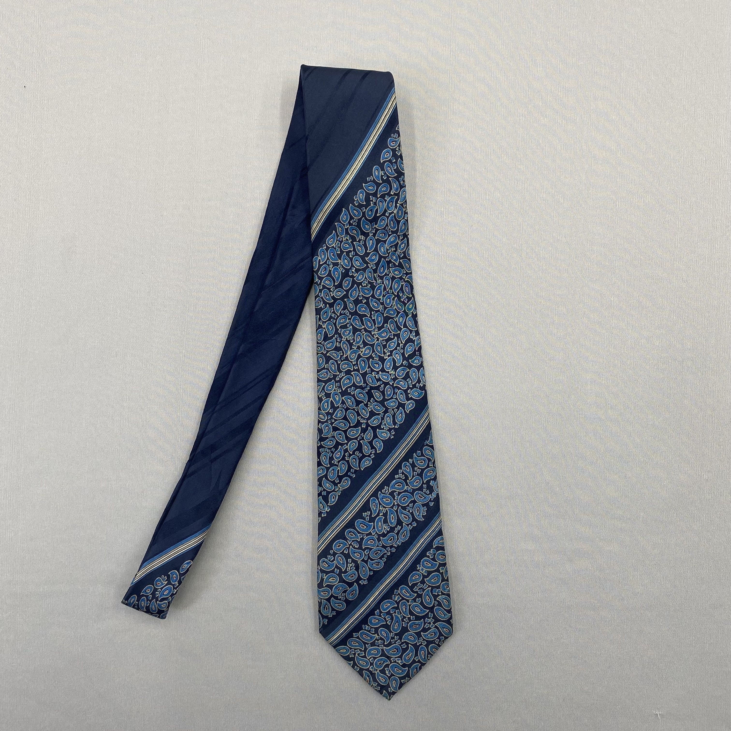 Japanese Brand Vintage Yves Saint Laurent SILK Necktie Cravate Pure Silk Size ONE SIZE - 4 Thumbnail