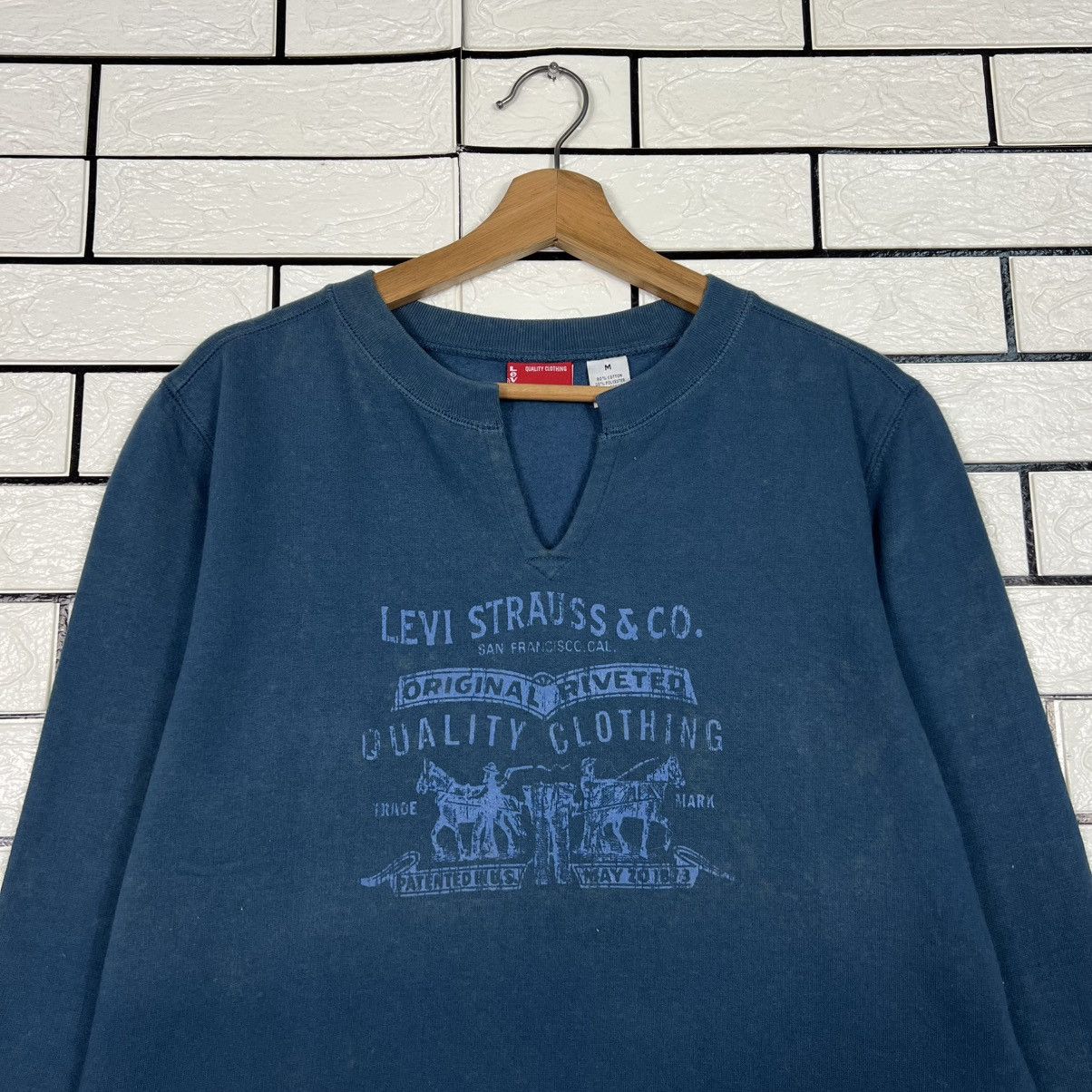 Levi's Y2k Vintage LEVIS Big Logo Sweatshirt Pullover #3947-C180 Size US M / EU 48-50 / 2 - 2 Thumbnail