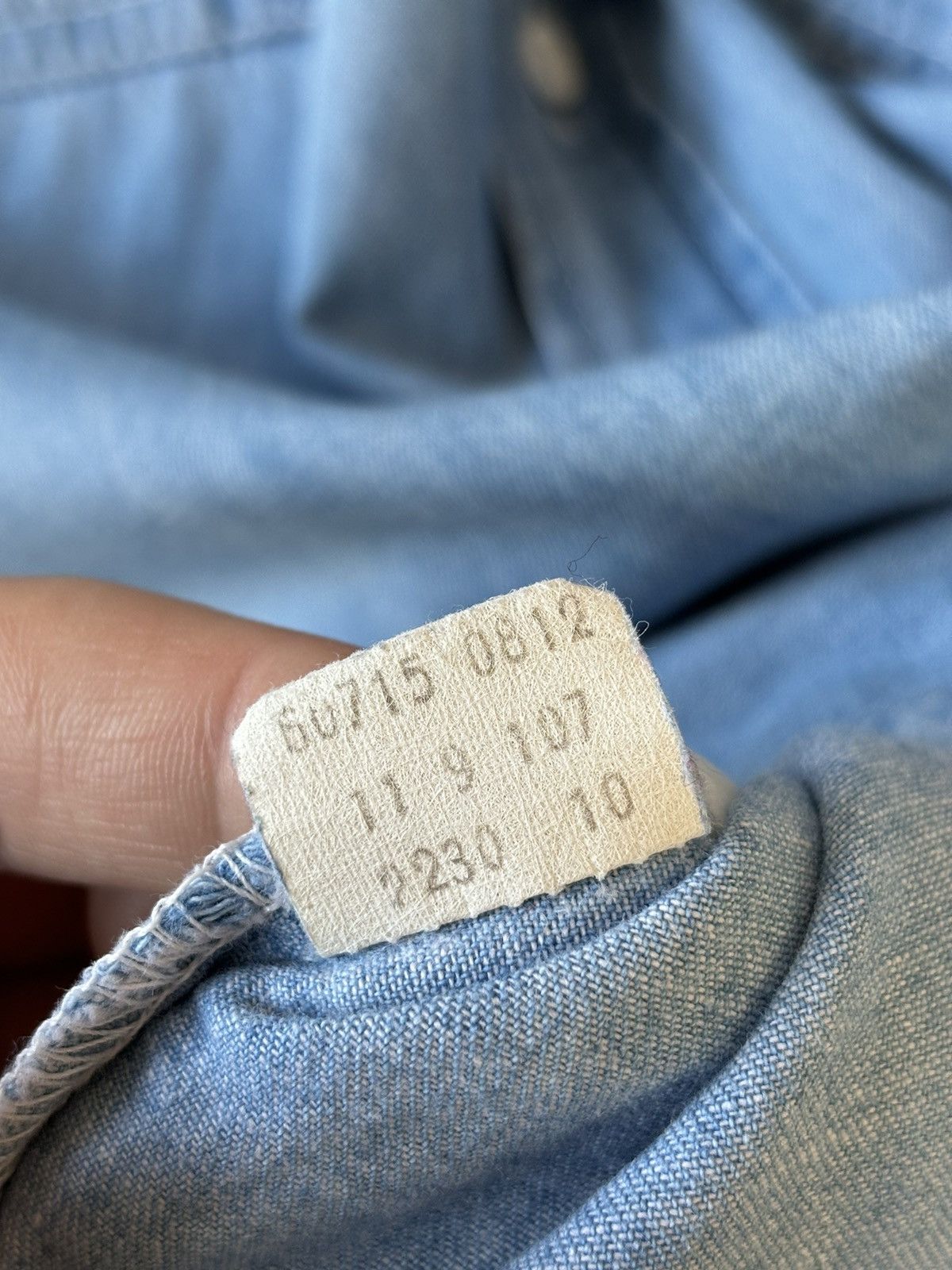 Levi's × Levi's Vintage Clothing Vintage 90s Washed Denim Cargo Shirt Size US L / EU 52-54 / 3 - 8 Thumbnail