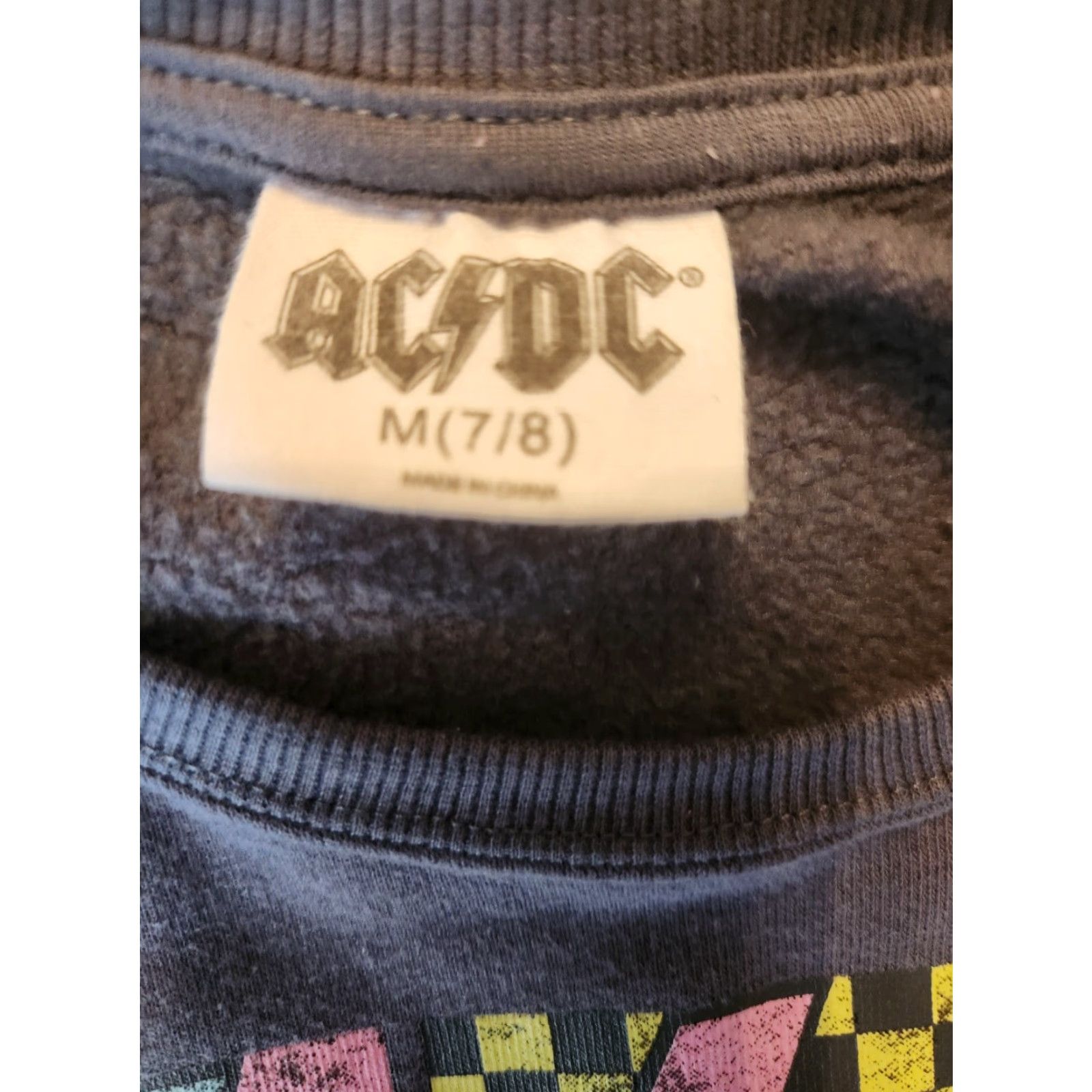 Logo 7 AC/DC Lightning Bolt Logo Gray Long Sleeve Cropped Sweatshirt Juniors M 7-8 Shirt Womens Graphic Print Vintage No Size M / US 6-8 / IT 42-44 - 2 Thumbnail