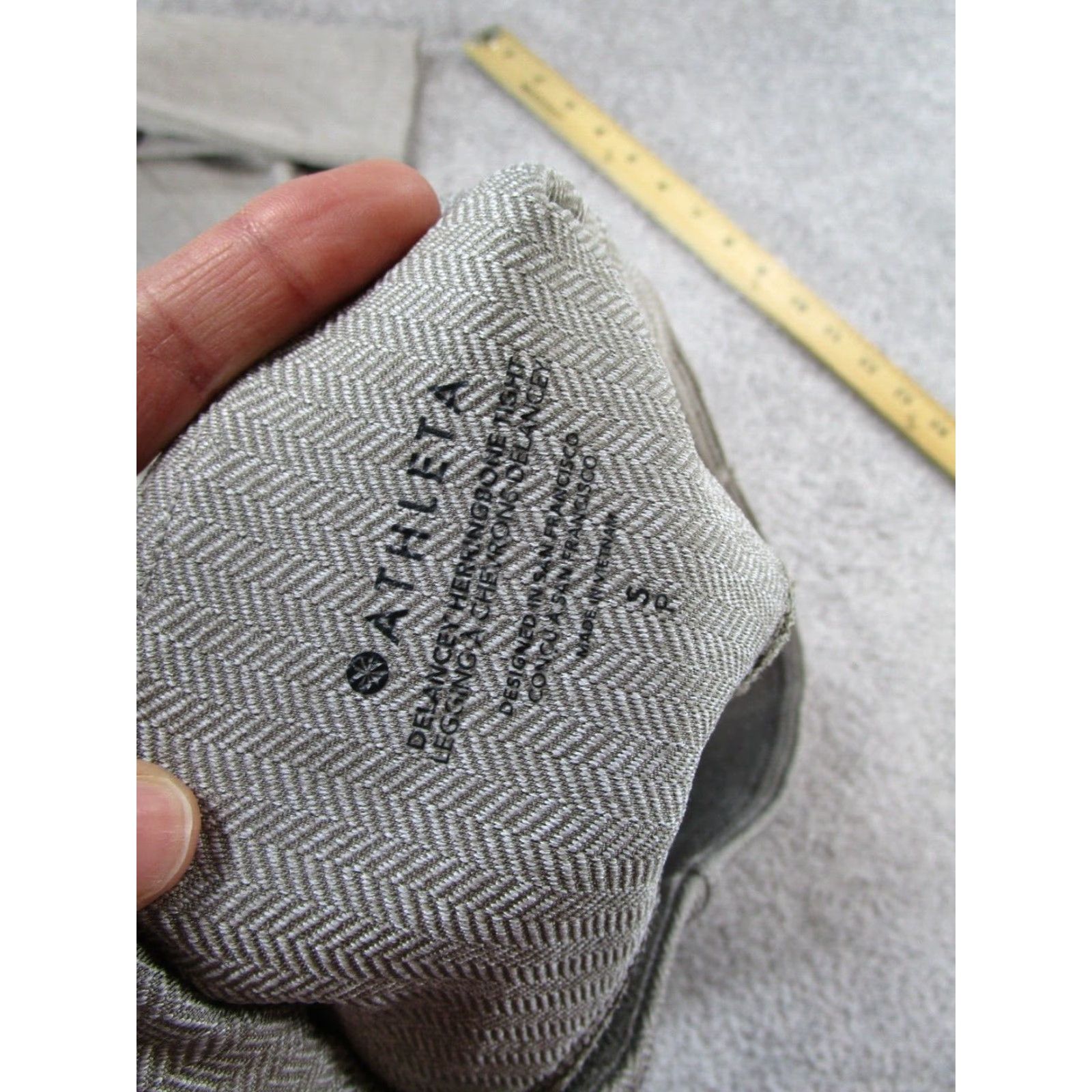Athleta VINTAGE Athleta Delancey Herringbone Tight Womens Small Gray Size ONE SIZE - 7 Thumbnail