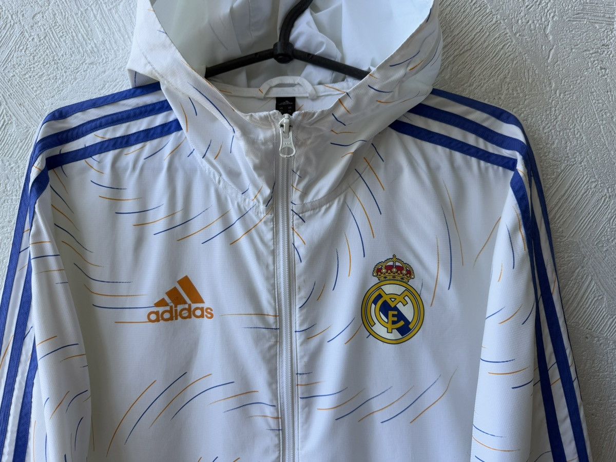 Vintage Adidas Real Madrid Light Jacket Size US S / EU 44-46 / 1 - 4 Thumbnail