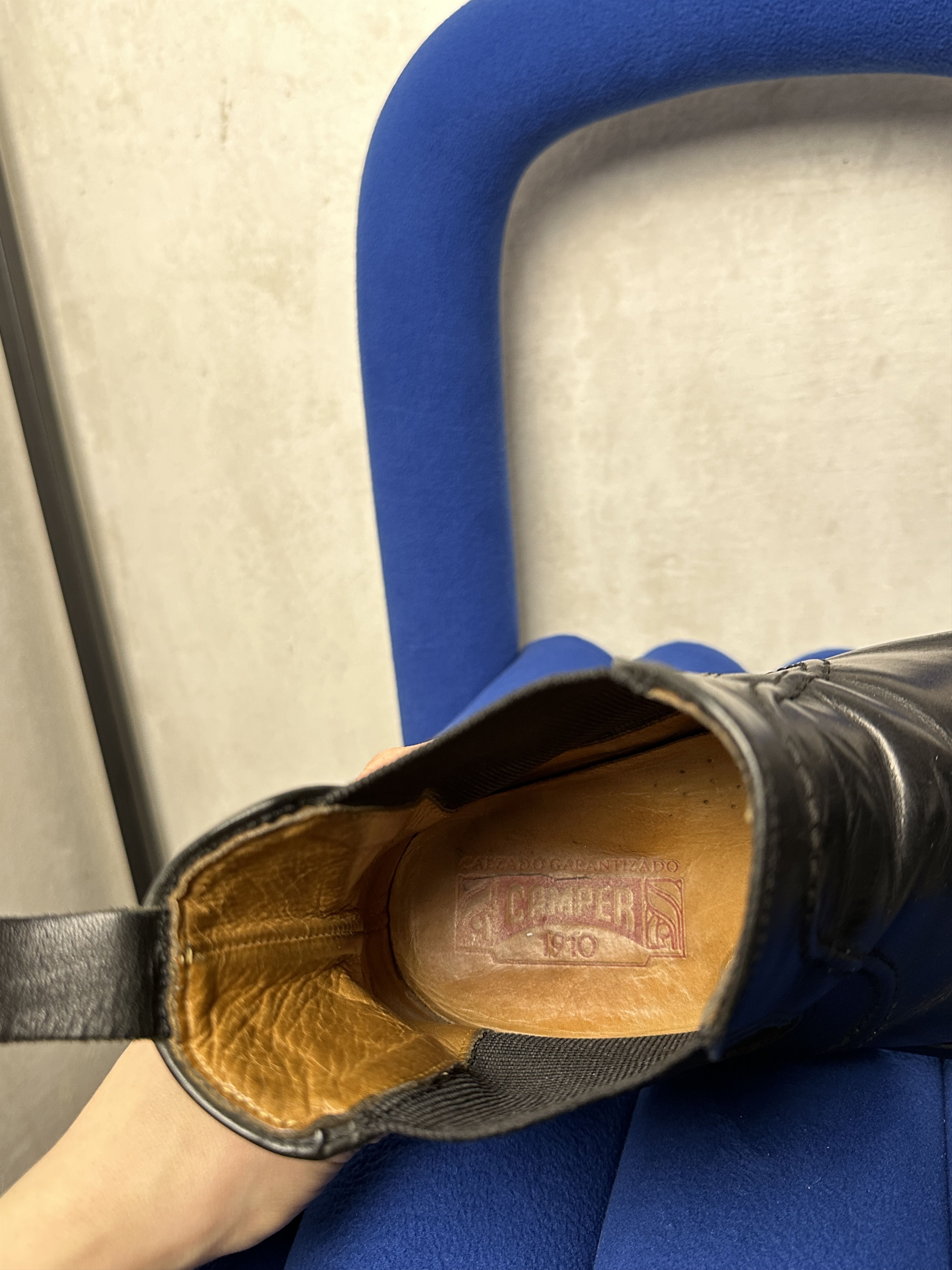 Camper Camper Wholecut Chelsea Boot Size US 11 / EU 44 - 10 Thumbnail