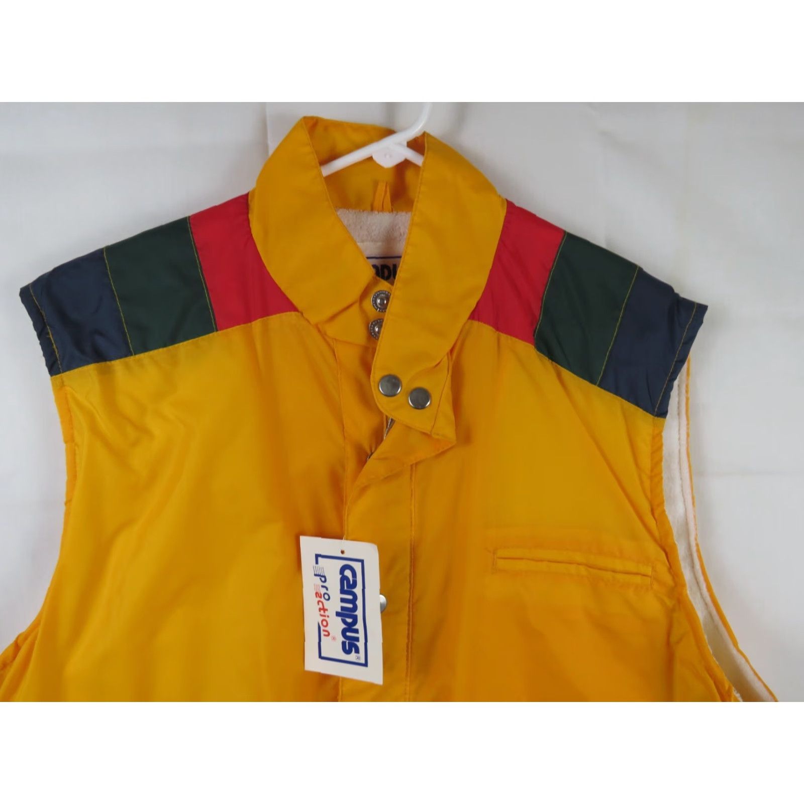 Vintage Campus Vest NWT 1970's Outdoor Nylon Puffer Full Zip L Yellow Mens Spring/Fall Hiking Camping Size US L / EU 52-54 / 3 - 3 Thumbnail