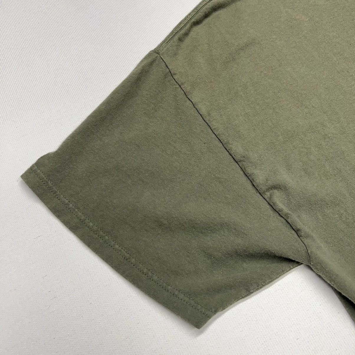 Delta Devils Tower Wyoming Tee Shirt Green National Monument Park Size US XL / EU 56 / 4 - 12 Thumbnail