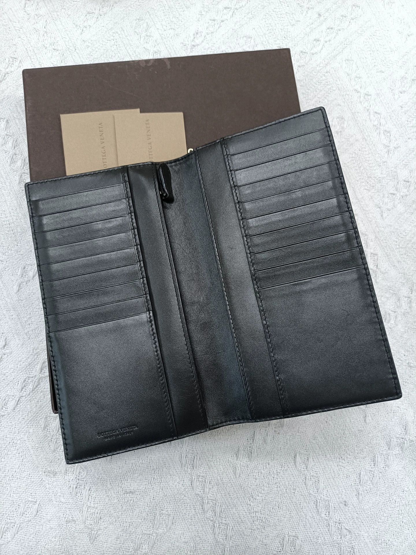 Bottega Veneta BV Black Woven Clutch Wallet 18x10.5 Box/Dust Bag/Manual Size ONE SIZE - 3 Thumbnail