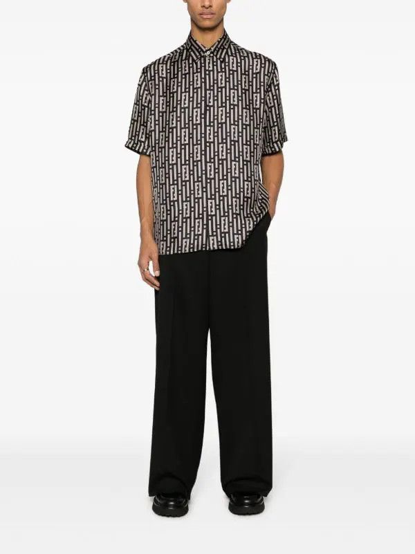 Fendi o1loc1c0824 Shirt in Black/Ecru Size US XS / EU 42 / 0 - 3 Thumbnail
