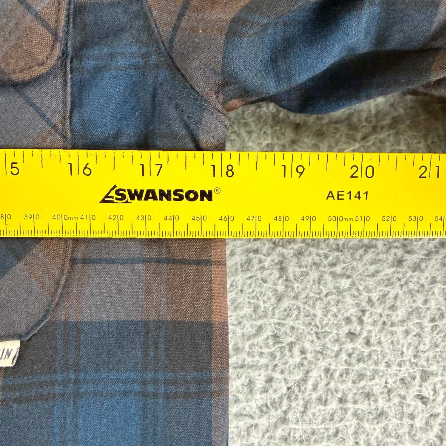 Vintage Iron and Resin Carpenter Shirt Jacket Men XS Blue Plaid Quilted Long Sleeve Shirt Size US XS / EU 42 / 0 - 5 Thumbnail