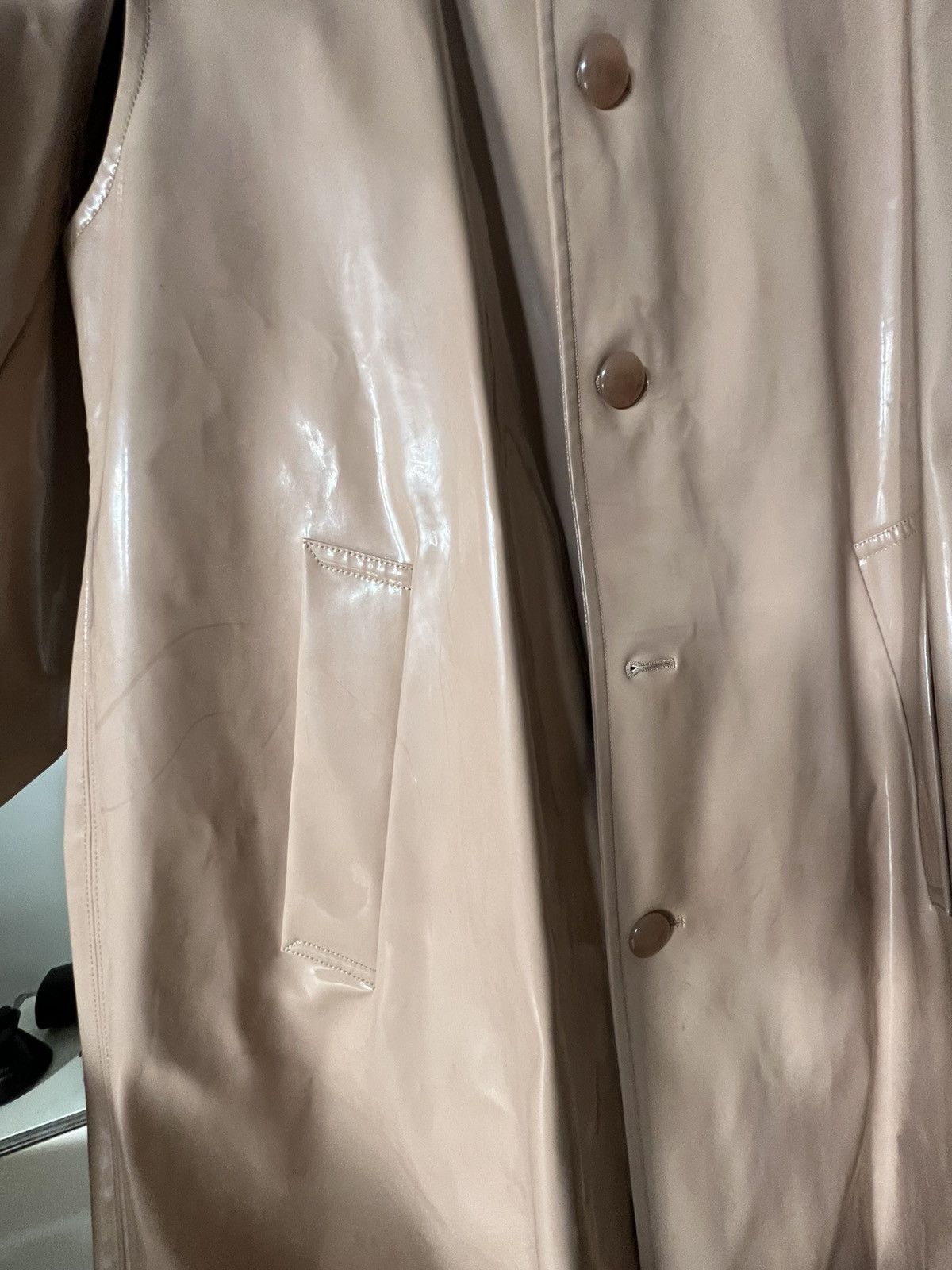 Gucci Gucci 2018 ready to wear Fall Vinyl Coat Size US L / EU 52-54 / 3 - 7 Thumbnail