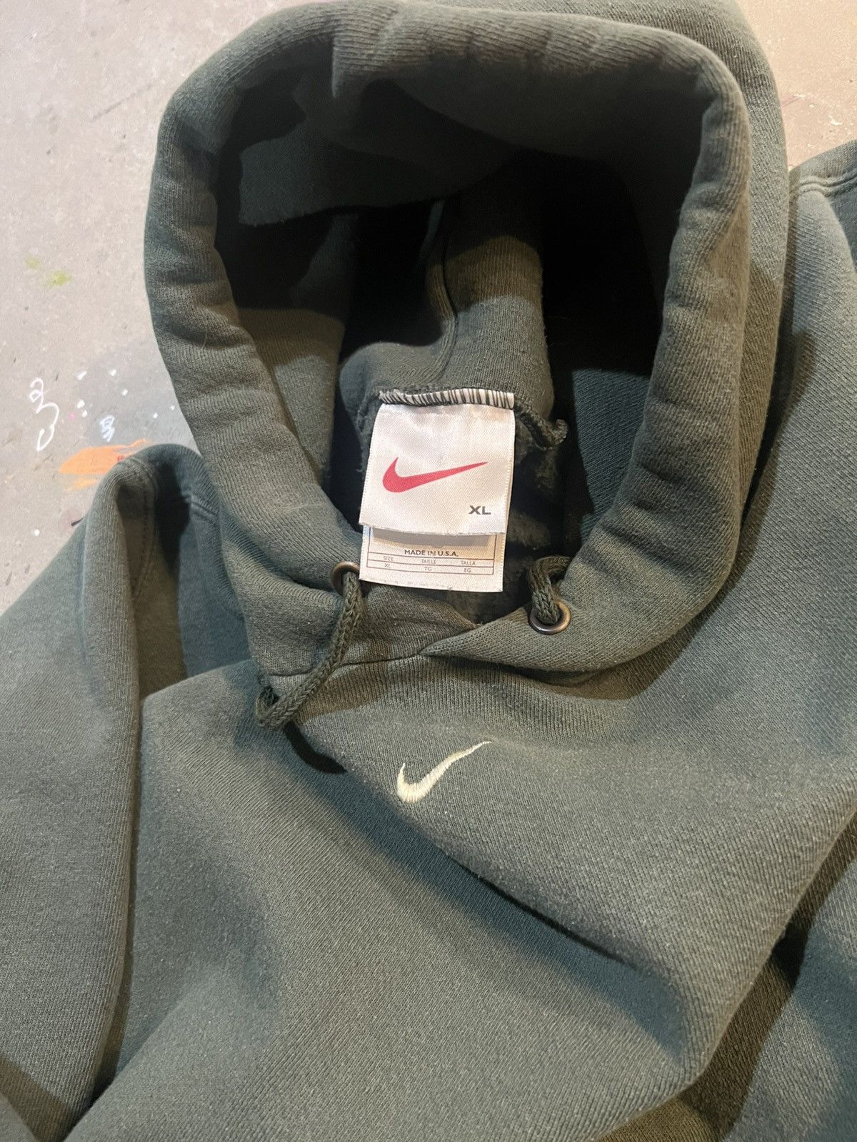 Nike Vintage Olive green Nike center swoosh hoodie - XL Size US XL / EU 56 / 4 - 8 Thumbnail