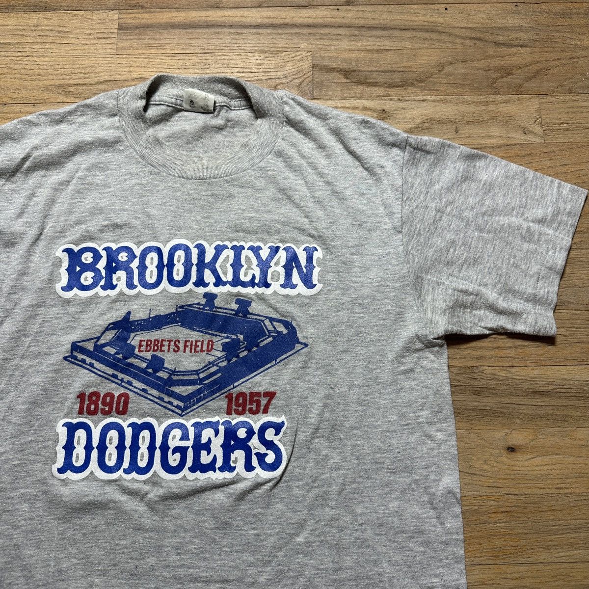 MLB × Vintage Vintage Brooklyn Dodgers Ebbets Field tee Size US L / EU 52-54 / 3 - 3 Thumbnail
