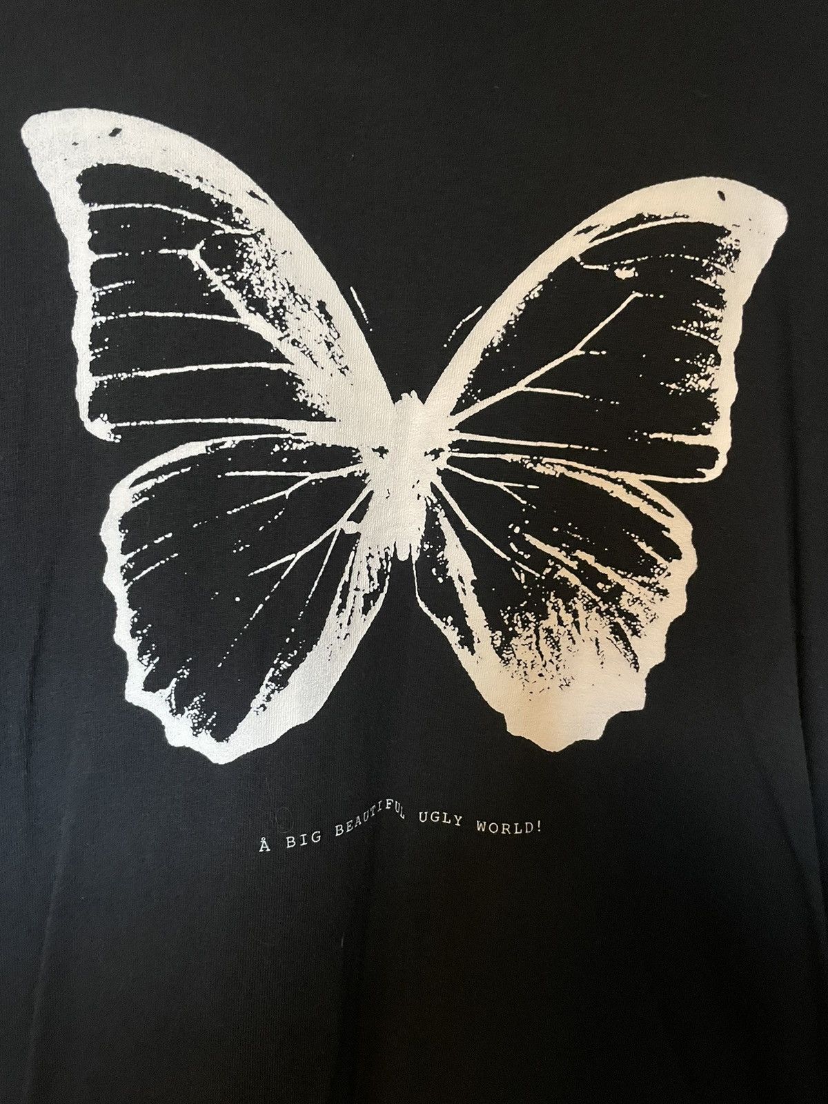 Butterfly Tee - Vintage Black [S-XL]