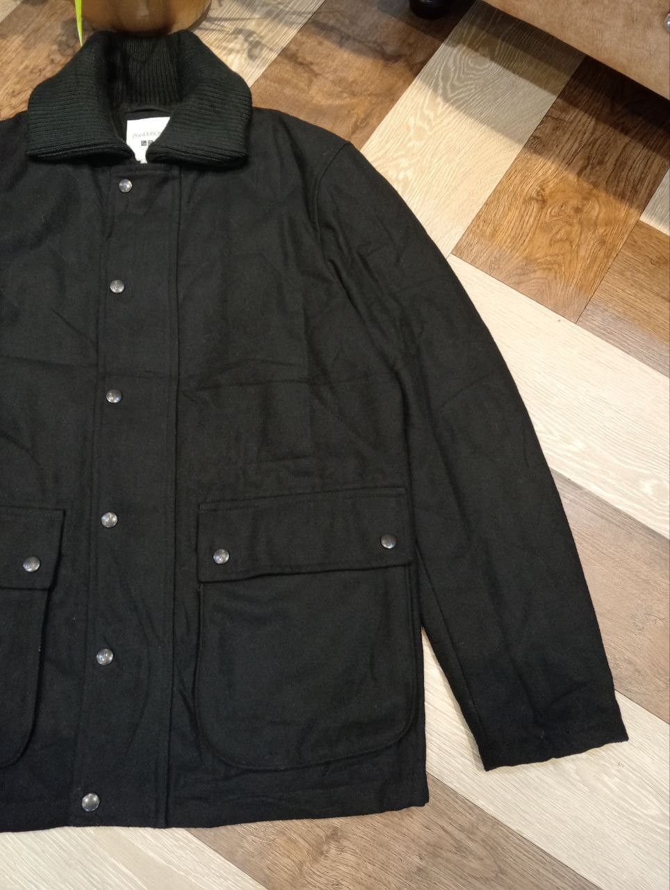 JW Anderson × Uniqlo J.W.ANDERSON X UNIQLO BLACK JACKET - SIZE L Size US L / EU 52-54 / 3 - 4 Thumbnail