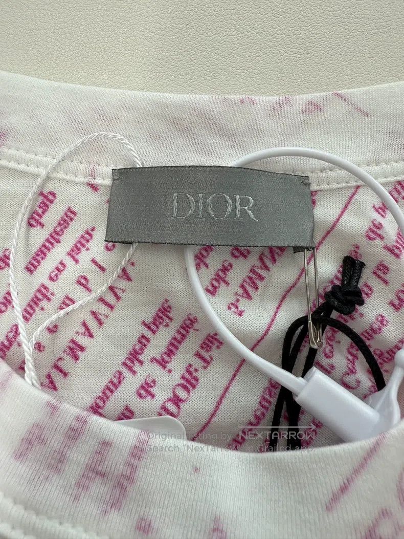 Dior Dior Short-sleeved T-shirt with newspaper print Size US M / EU 48-50 / 2 - 3 Thumbnail