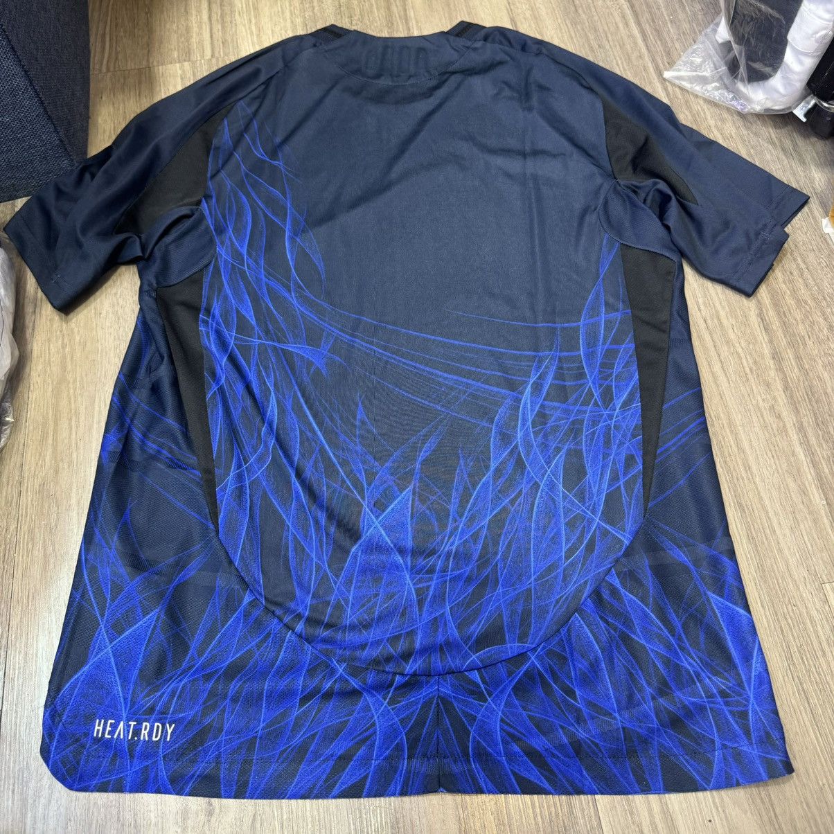 Japanese Brand Japan 24/25 Y-3 Olympic game player issue home shirt Size US M / EU 48-50 / 2 - 2 Thumbnail