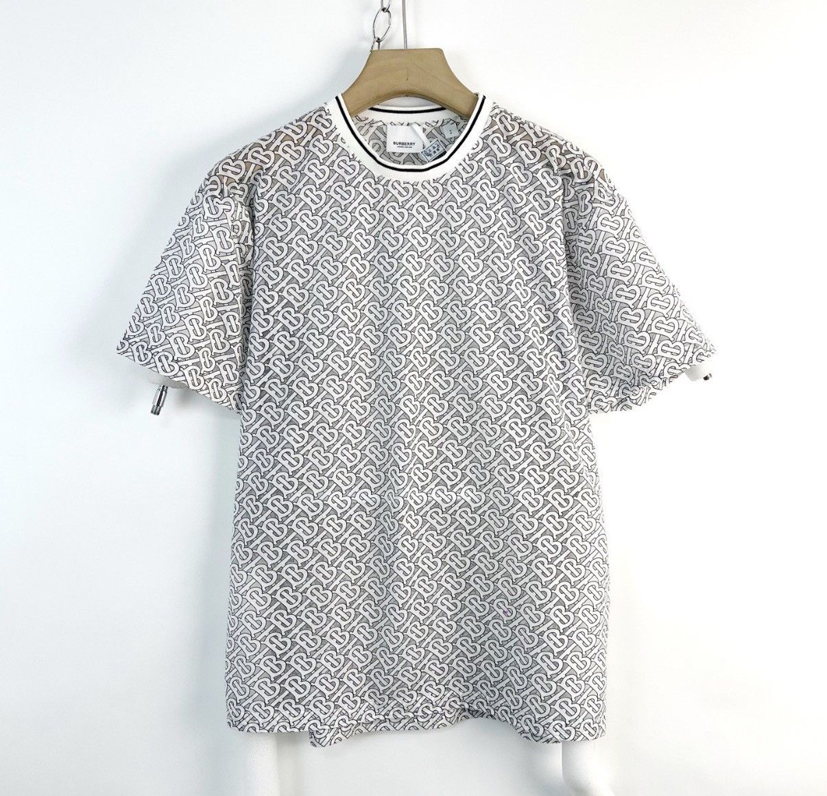 Burberry Burberry/TB All-Over Print Mesh Logo Short Sleeve K12 Size US S / EU 44-46 / 1 - 1 Thumbnail