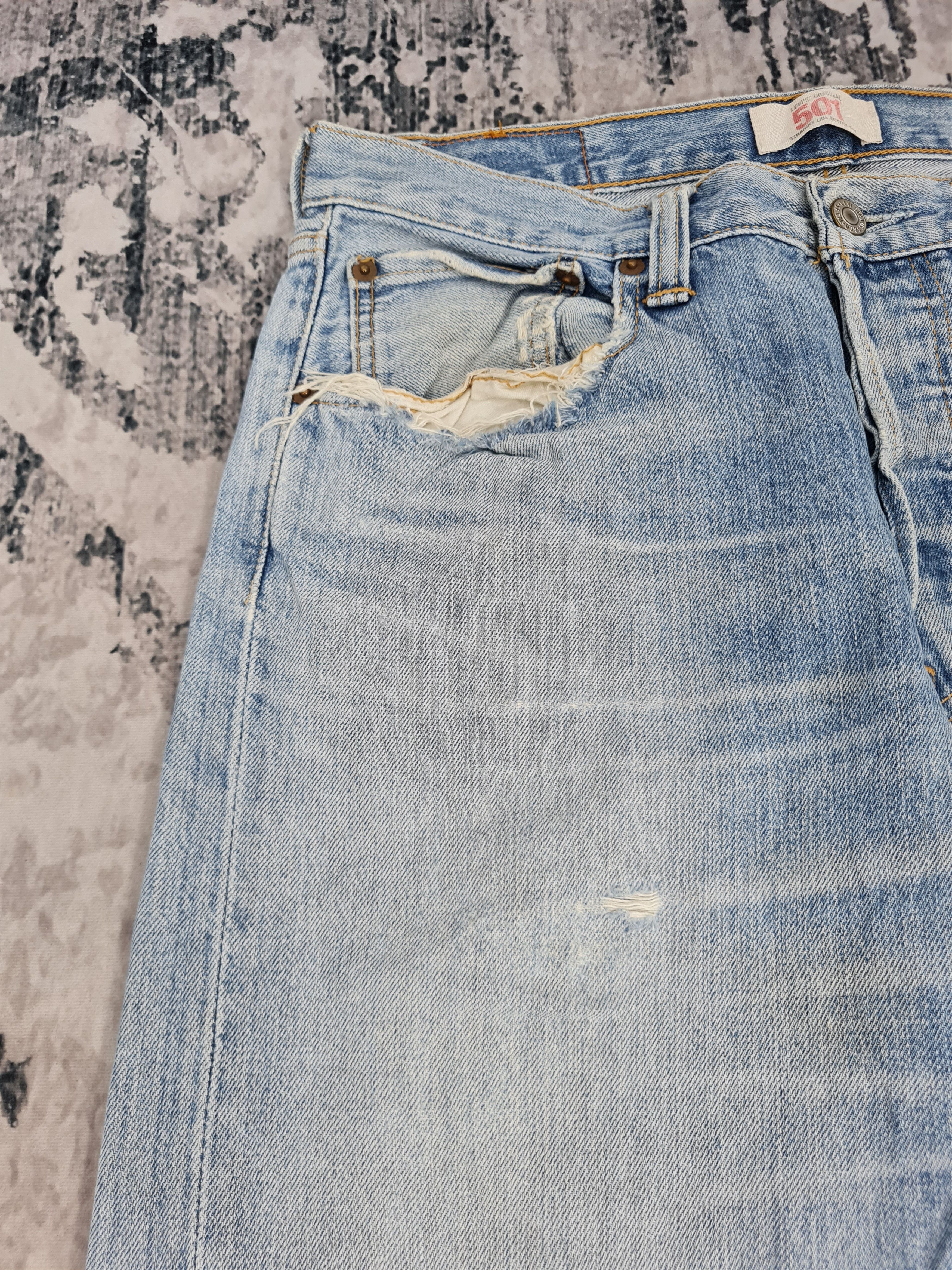 Levi's Vintage Clothing Vtg LEVIS 501 Distressed Faded Ripped Jeans L0381 Size 34X32 Size US 34 / EU 50 - 3 Thumbnail
