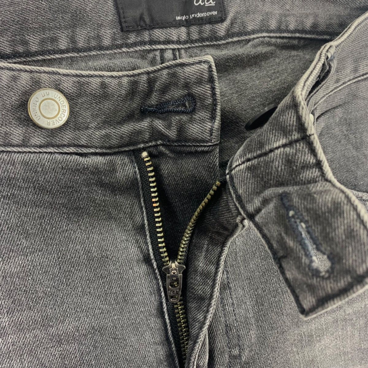 Undercover × Uniqlo UNIQLO X UNDERCOVER zipped one cargo pocket skinny pants Size US 33 - 14 Thumbnail