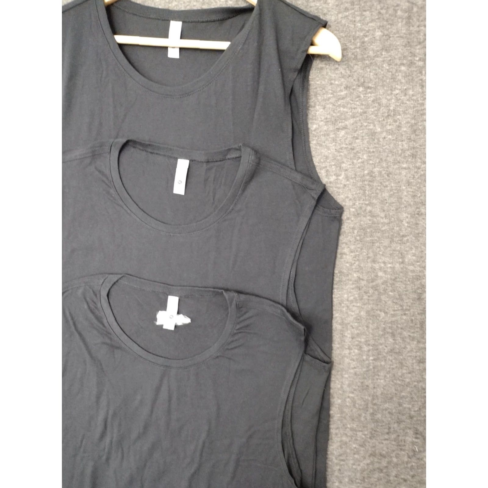 Next Level Next Level Apparel 3-Pack Men's Size M Black Cotton Pullover Muscle Tank Top Size US M / EU 48-50 / 2 - 6 Thumbnail