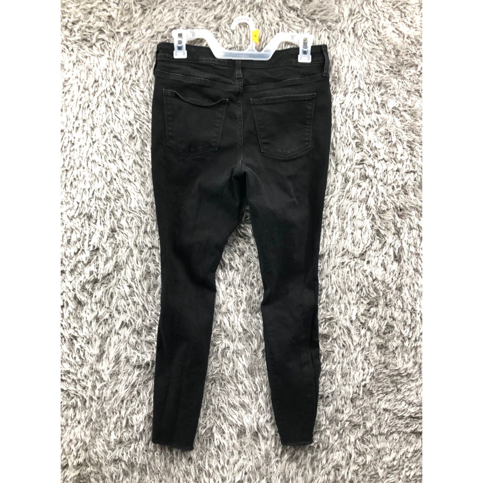 Vintage Universal Thread Skinny Jeans Size 4/27 Womens Mid Rise Dark Wash Black Denim Skinny Jeans Women's Black Denim Modern Classic 27" Waist 28" Inseam Size 27" / US 4 / IT 40 - 7 Thumbnail