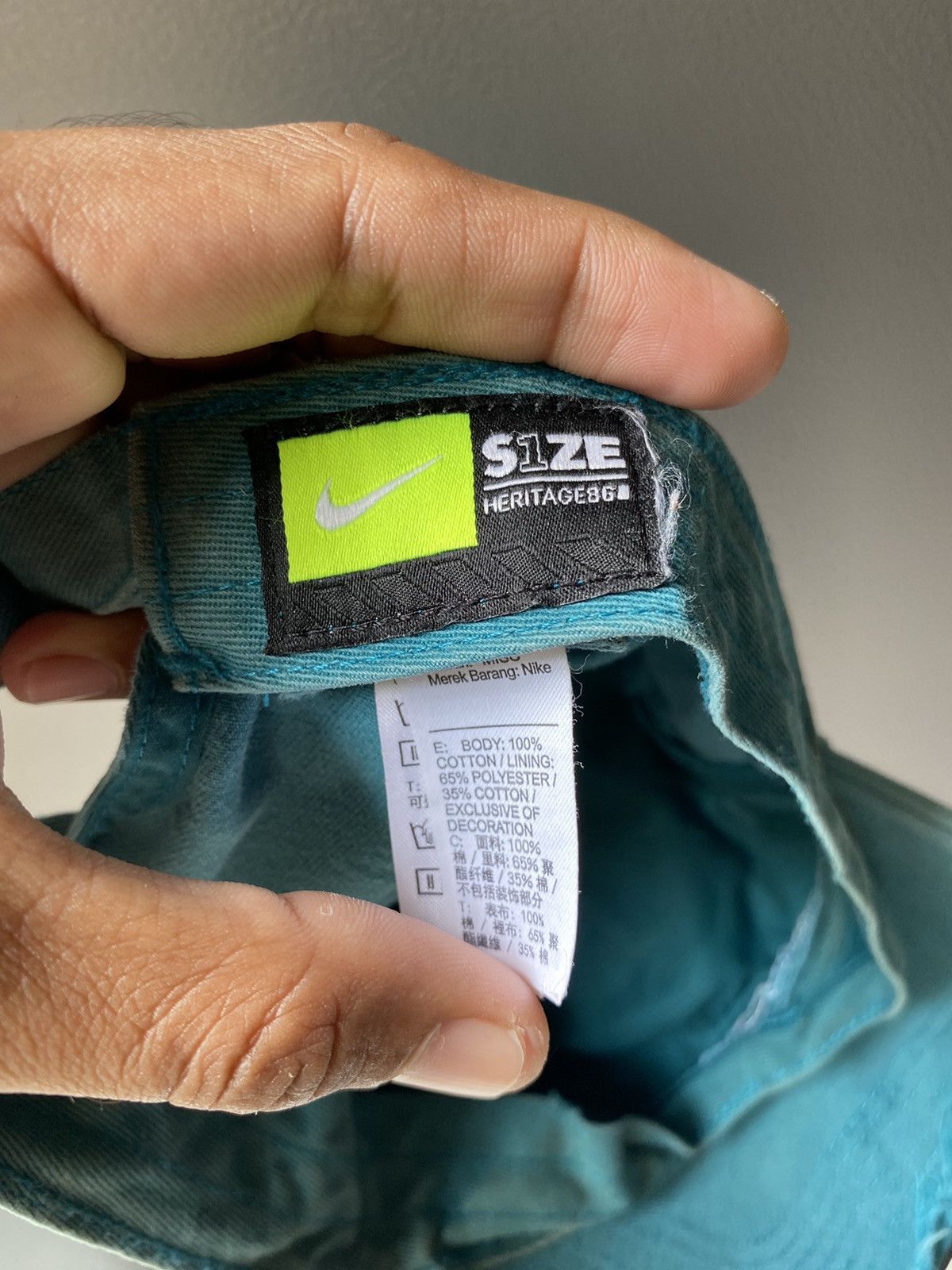 Nike Crazy Nike distressed hats Size ONE SIZE - 7 Thumbnail