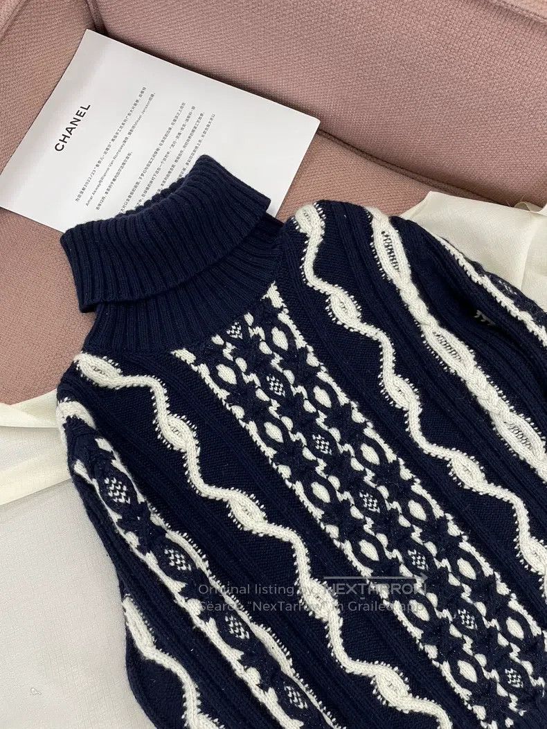 Chanel Chanel German Hamburg series turtleneck striped sweater Size M / US 6-8 / IT 42-44 - 2 Thumbnail