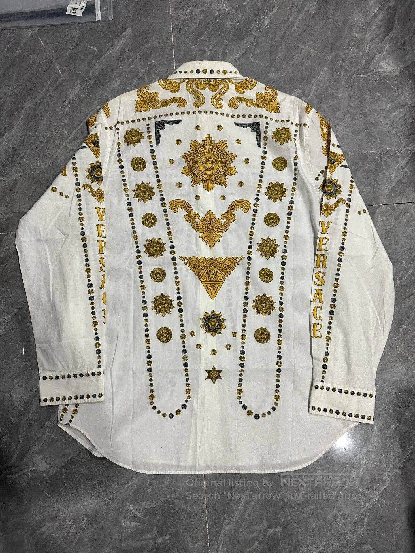 Versace Versace Silk Long Sleeve Shirt. Size US XL / EU 56 / 4 - 2 Thumbnail