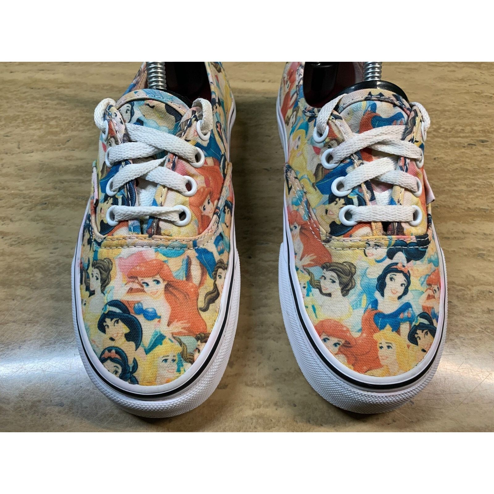 Vans Vans Off The Wall Disney Princess Sneaker Shoes Women Size 5 Size US 5 / IT 35 - 8 Thumbnail
