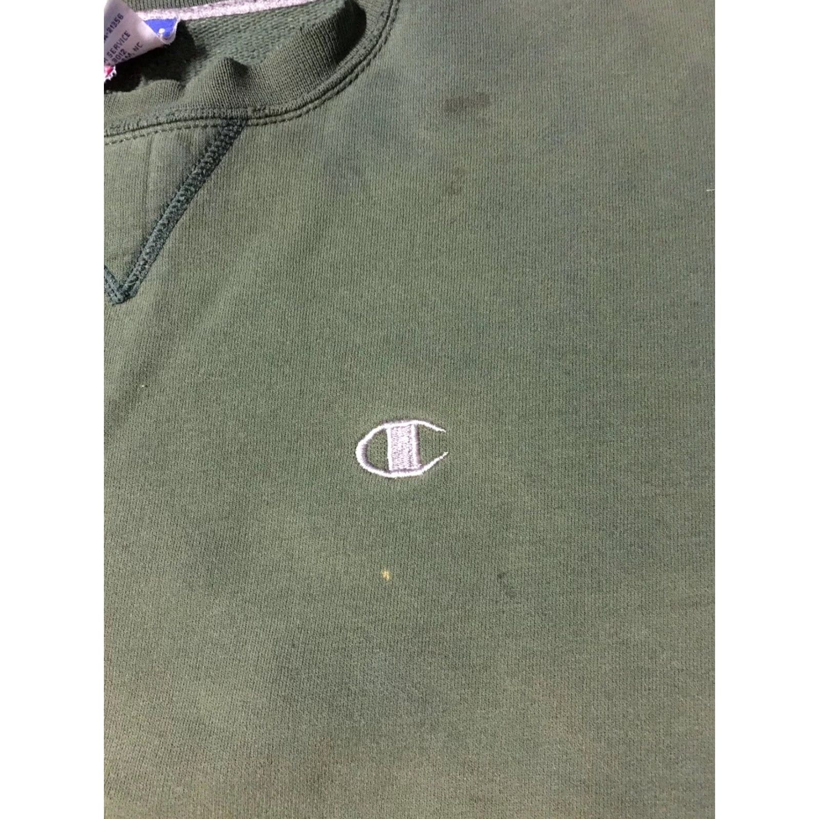 Champion VINTAGE Champion Sweatshirt Boxy 90s Distressed Faded Green Sleeveless XL L Men Grunge Skate Punk Rock Size US L / EU 52-54 / 3 - 2 Thumbnail