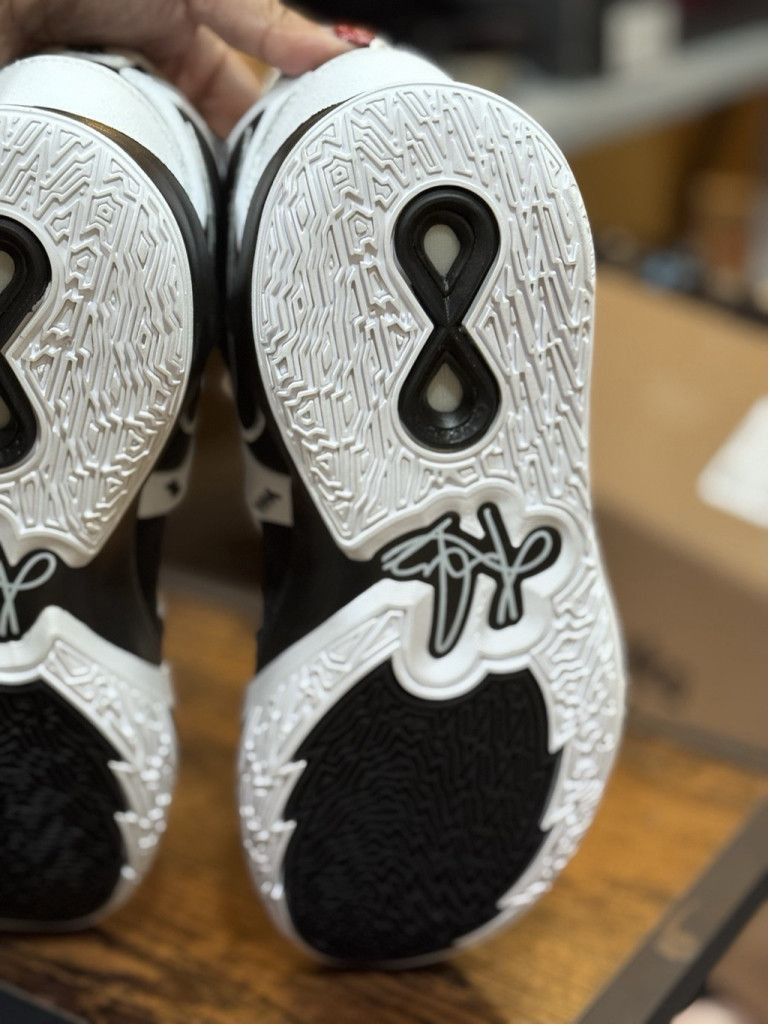 Nike Size 10 - Nike Kyrie Infinity TB Black And White Size US 10 / EU 43 - 6 Thumbnail