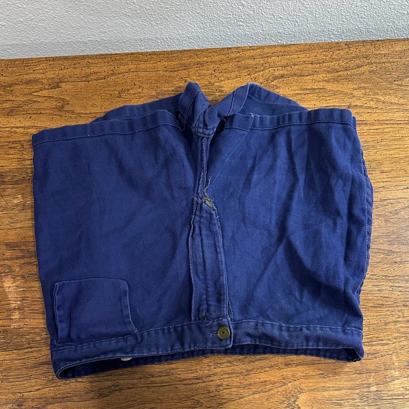 Other Vintage Navy Blue Men's Shorts with Yellow Stripe Size US 32 / EU 48 - 4 Thumbnail