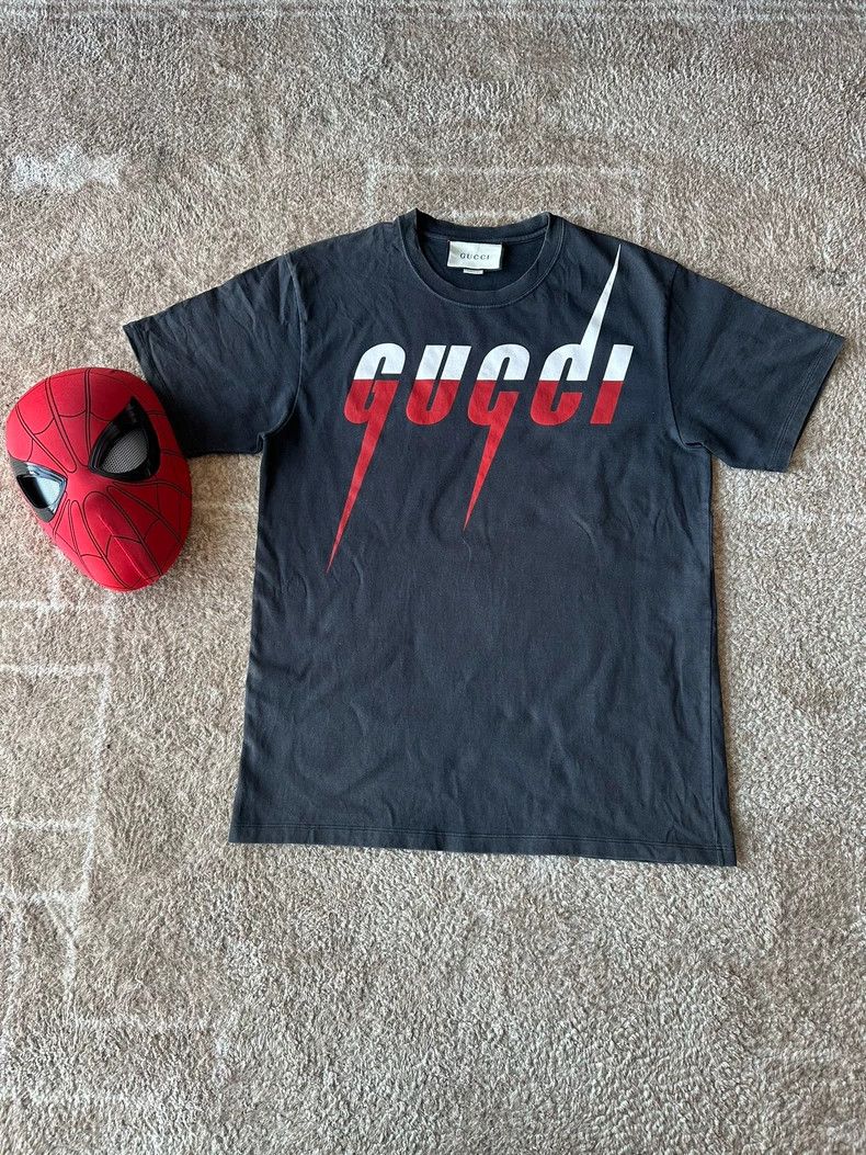 Gucci Gucci Black blade short sleeves 2503-Nextarrow Size US S / EU 44-46 / 1 - 1 Thumbnail