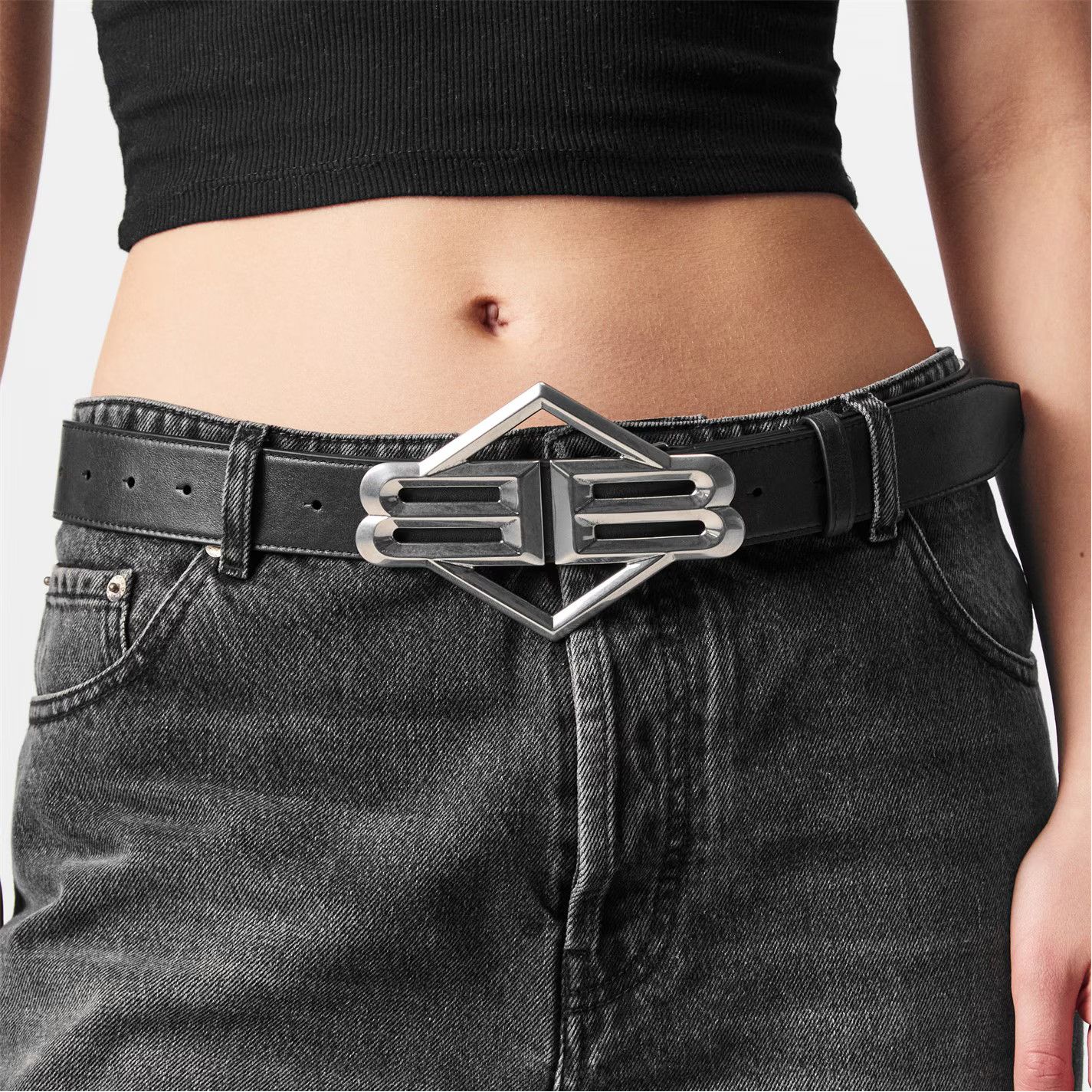 Balenciaga o1g2r1mq0226 Size: 95 / Carloop Leather Belt In Black Size 38 - 3 Thumbnail