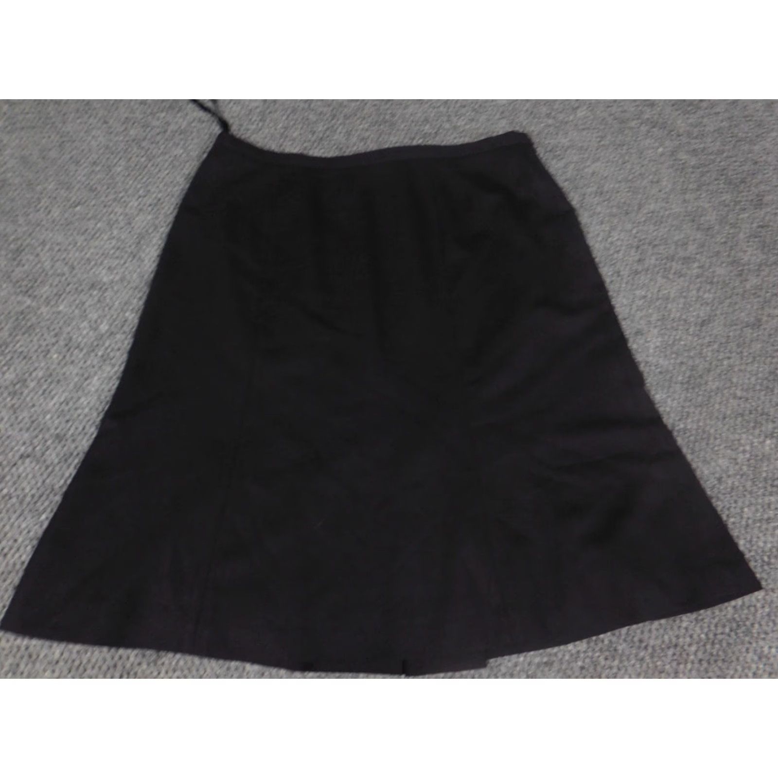 Jones New York Jones New York Womens Skirt 12 purple A-Line Zip Knee Length Lined Casual Vintage? No (but keep rules) Size 34" / US 12 / IT 48 - 2 Thumbnail