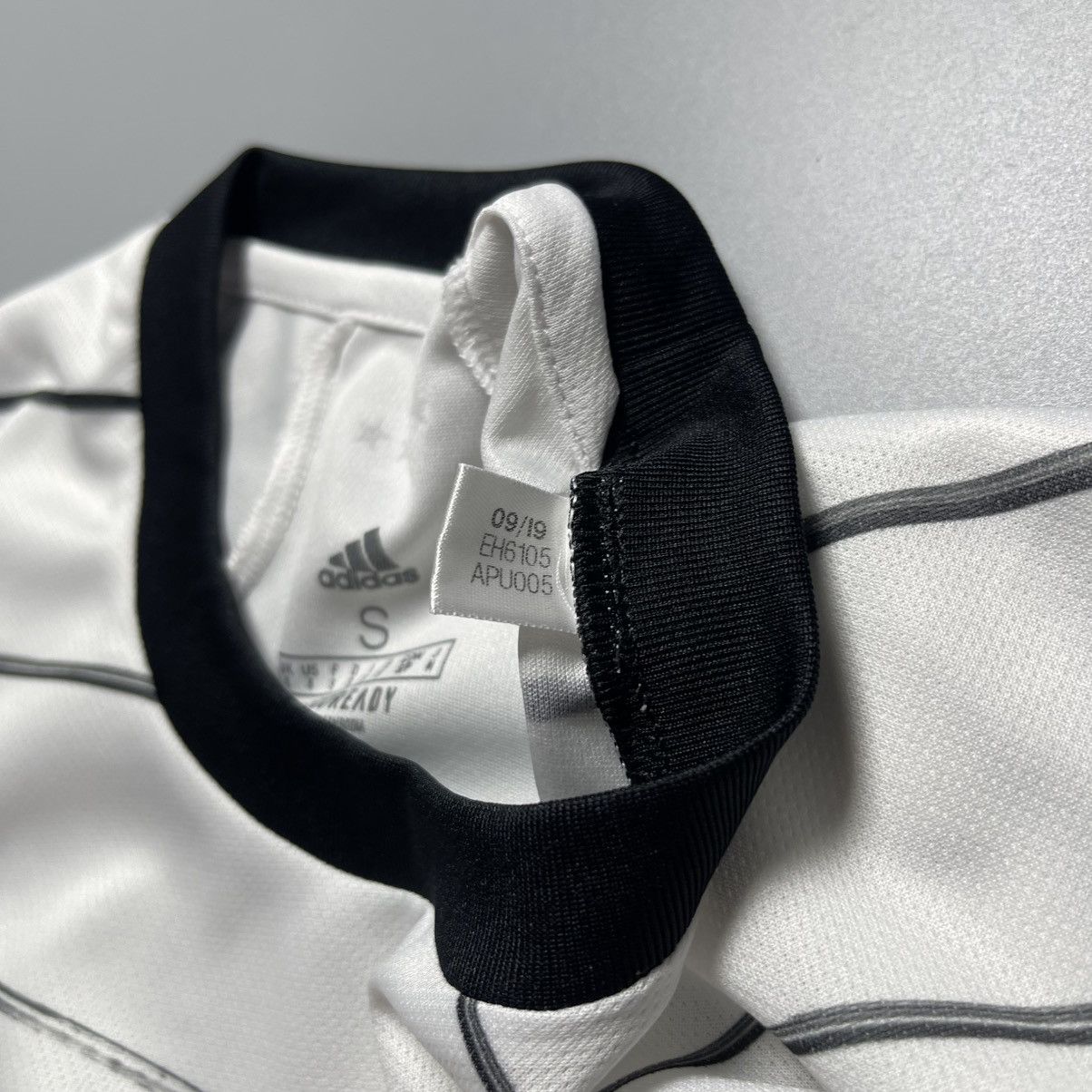 Adidas GERMANY ADIDAS 2020 EURO FOOTBALL HOME JERSEY #9 VOLLAND Size US S / EU 44-46 / 1 - 6 Thumbnail