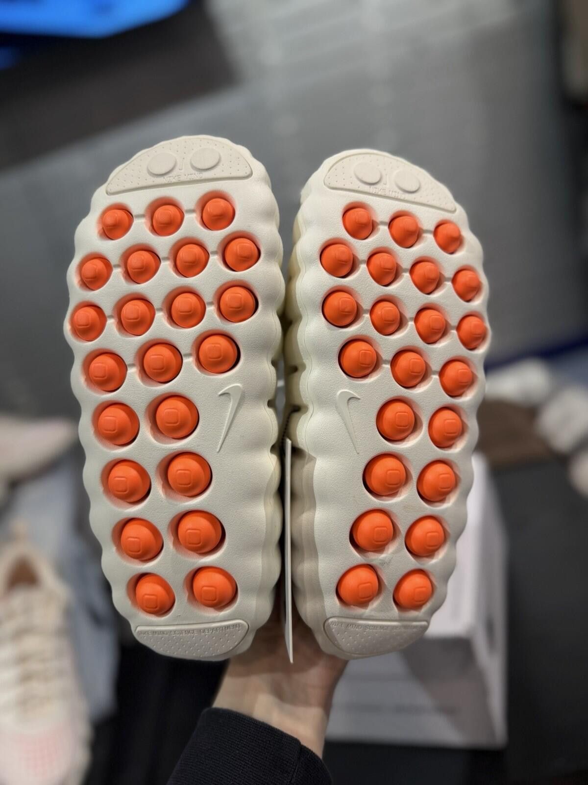 Nike Size 7W/6M Nike Mind Slide 001 Sail HQ4307 100 Women Release Size US 7 / EU 40 - 7 Thumbnail