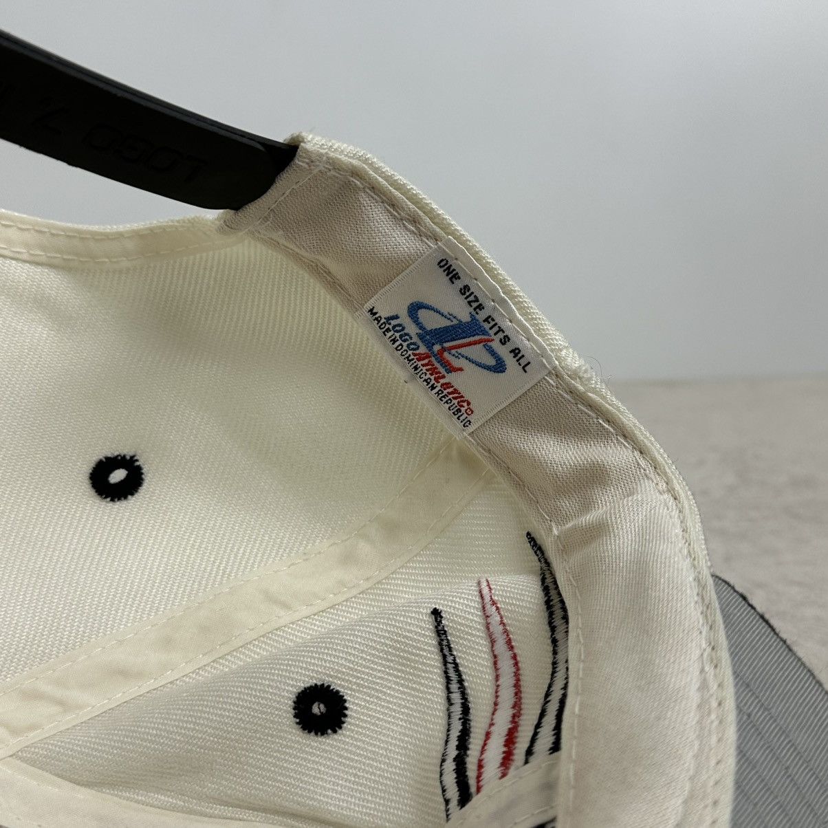 Logo Athletic × NBA × Vintage Vintage 90s Dcut Miami Heat Logo Athletics Hat Size ONE SIZE - 5 Thumbnail