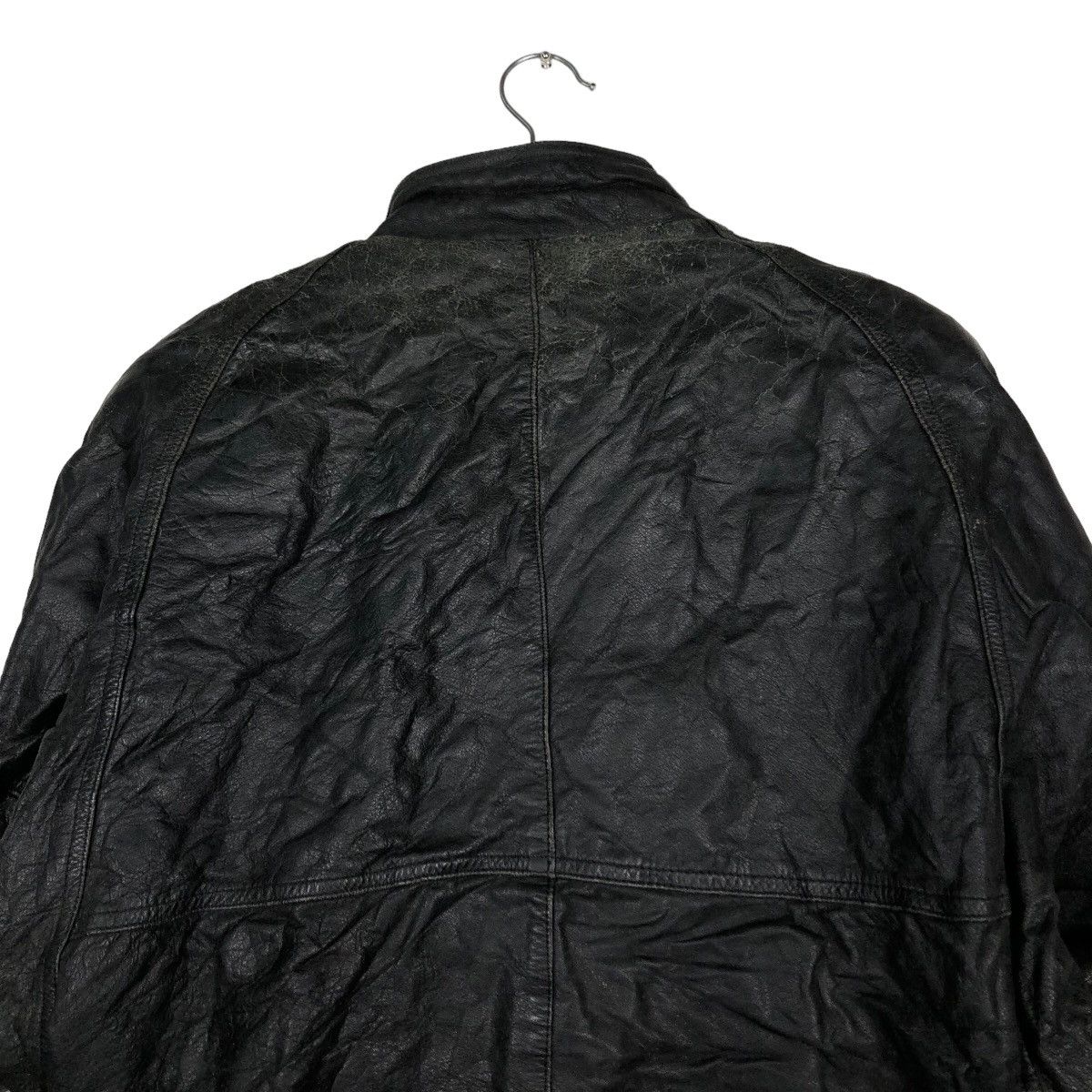 Japanese Brand Vintage Bomber Genuine Leather Jacket Sportwear IsseyMiyake Size US M / EU 48-50 / 2 - 9 Thumbnail
