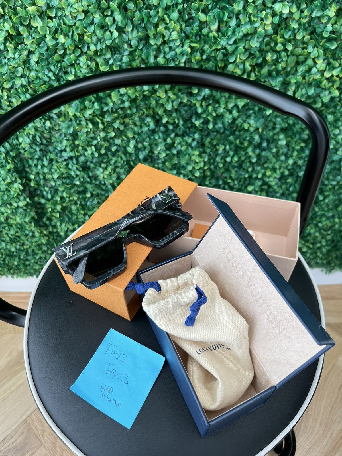Louis Vuitton LV Cyclone Glasses (RARE MARBLE) Size ONE SIZE - 3 Thumbnail