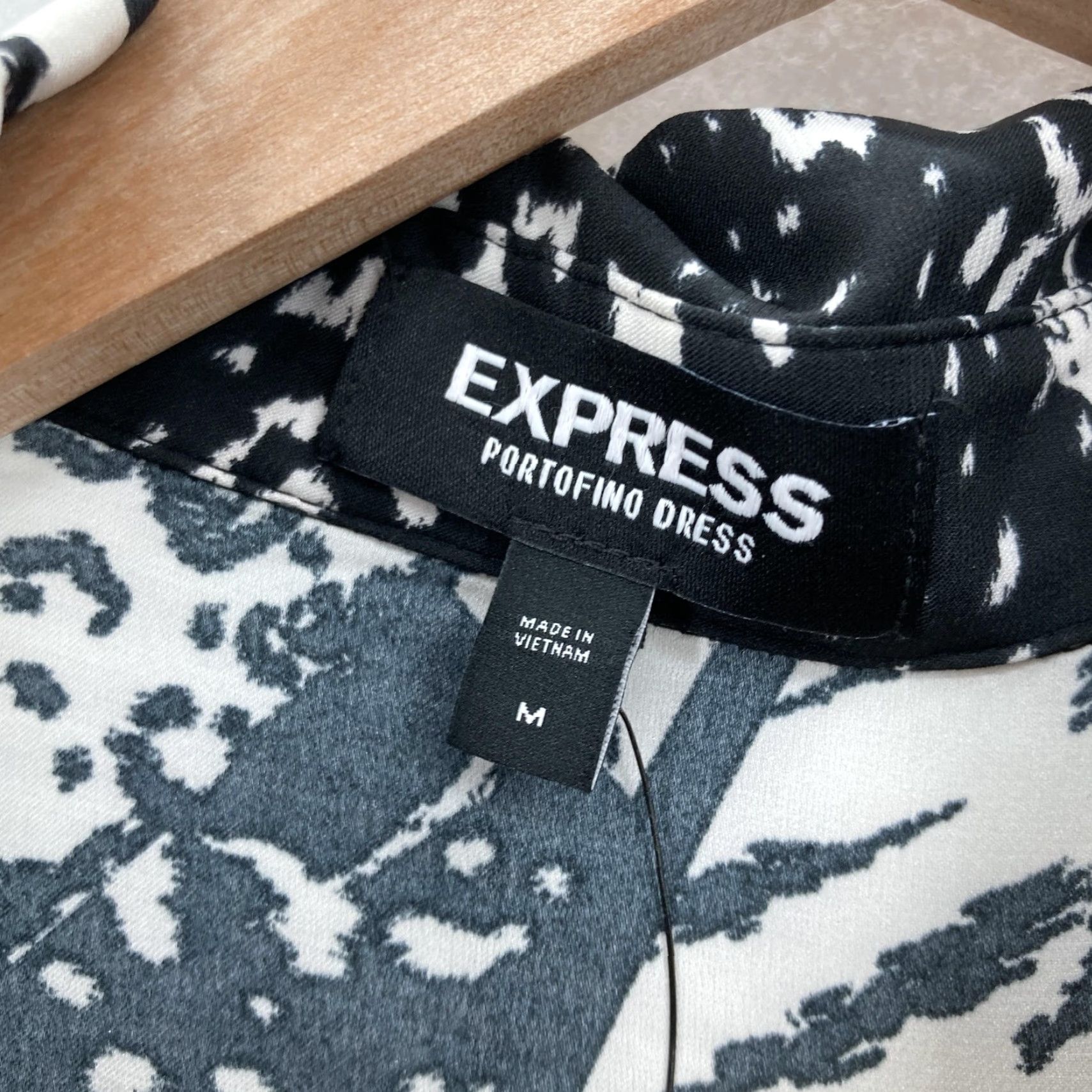 Express Express Portofino Shirt Dress Womens M Black White Abstract Print Button Up Shirt Dress Size M / US 6-8 / IT 42-44 - 2 Thumbnail