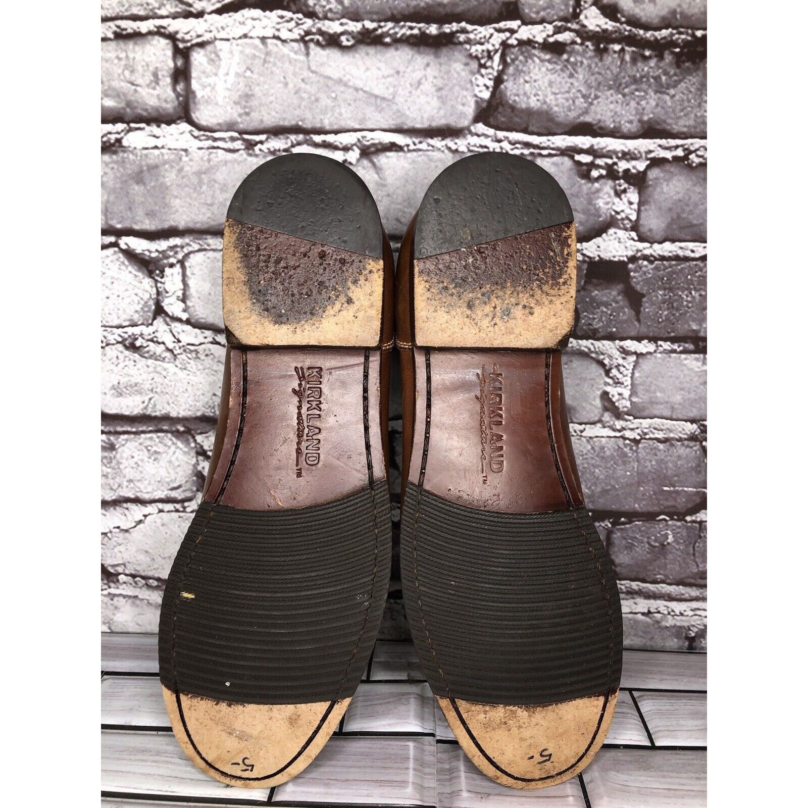 Kirkland Signature Kirkland Signature Brown Leather Penny Loafers Moc Toe Slip Size US 10 / EU 43 - 17 Thumbnail