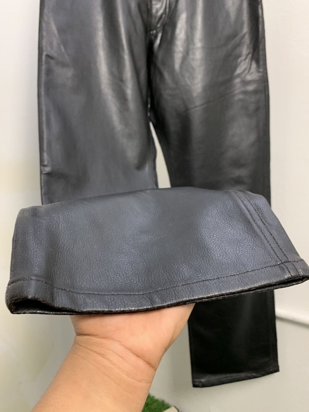 If Six Was Nine × Japanese Brand × Vintage Crazy vintage Root Three leather pant Size US 31 - 5 Thumbnail
