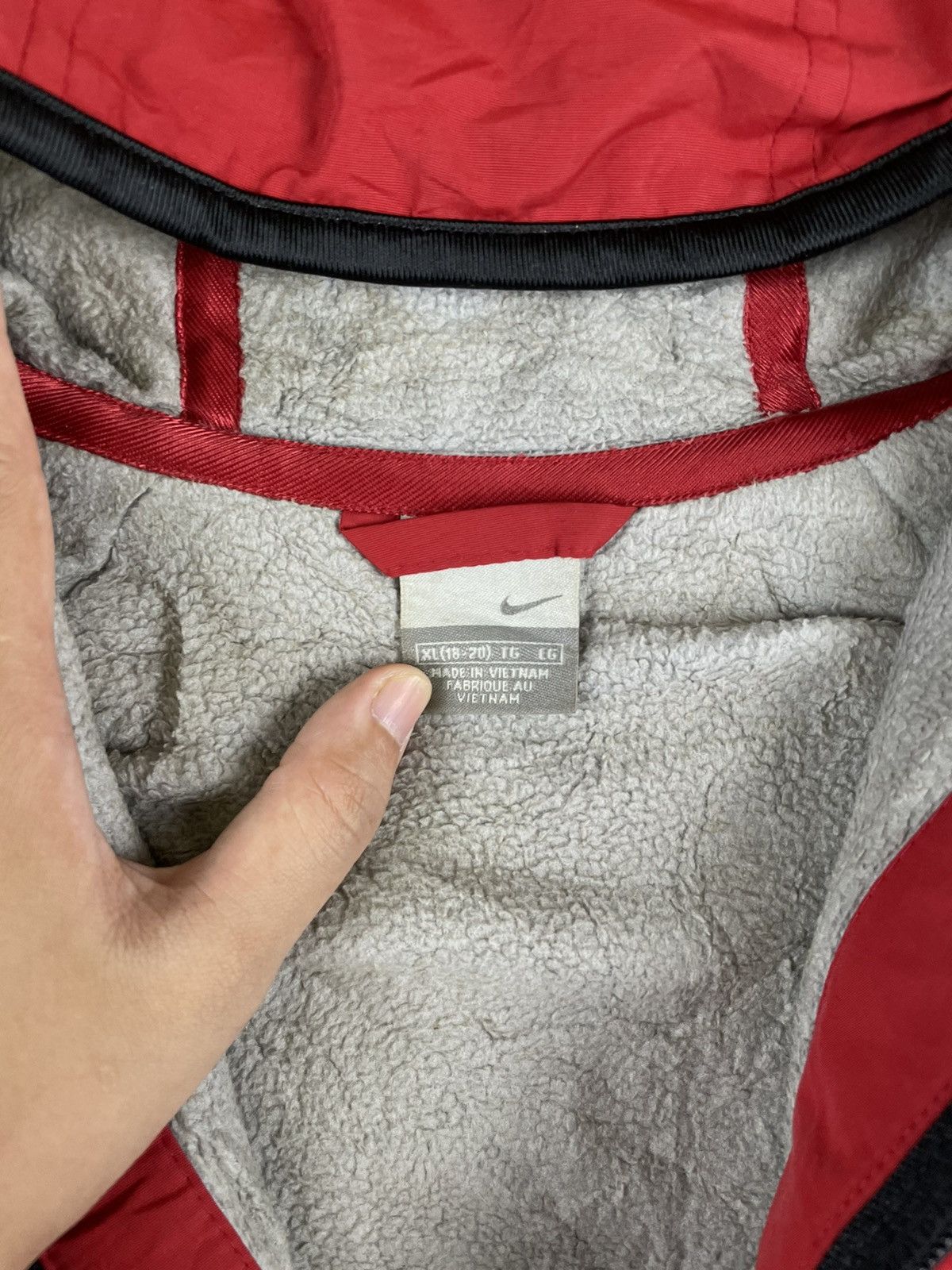 Vintage Vintage NIKE Stripes Side Tape Big Spellout Hoodie Jacket Size US L / EU 52-54 / 3 - 10 Thumbnail