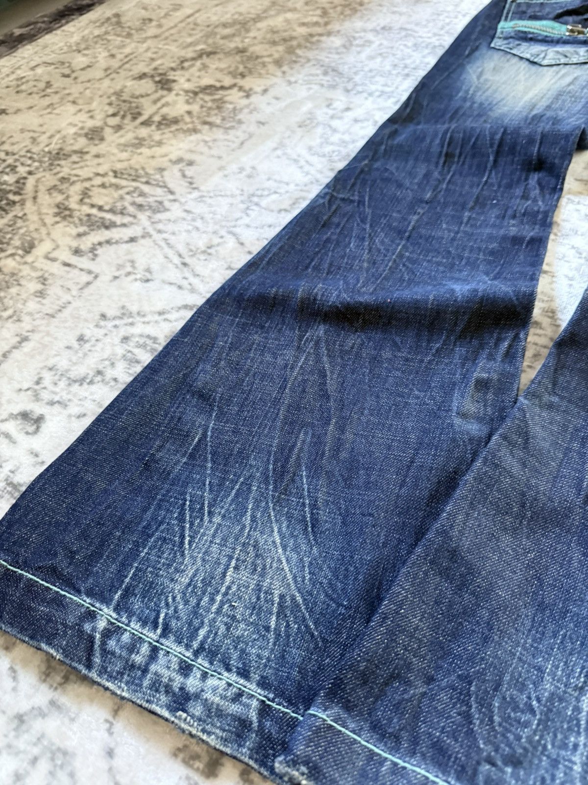 Fad Three × Japanese Brand × Le Grande Bleu (L.G.B.) Yoshitomo Lolita Muddy Wash Wrinkle Texture Flared Jeans Size US 28 / EU 44 - 18 Thumbnail