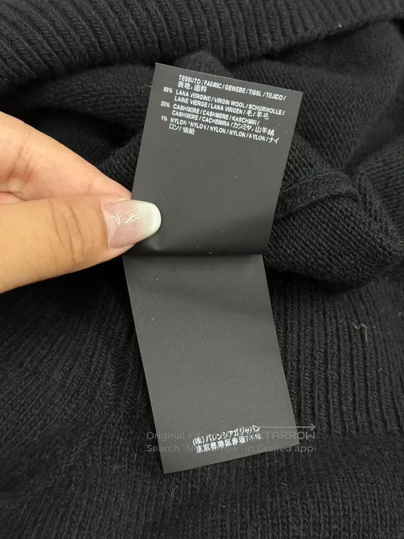 Balenciaga Balenciaga Embroidered logo in black letters turtle neck l Size US XS / EU 42 / 0 - 6 Thumbnail