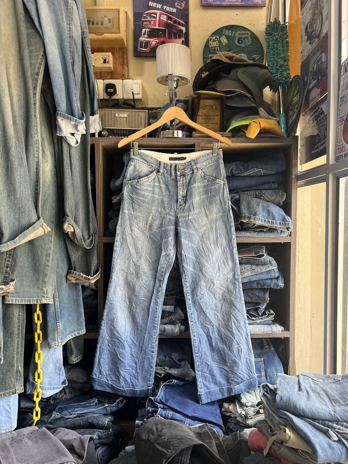 Ralph Lauren 🔥Ralph Lauren Wide Leg Denim Size 28" / US 6 / IT 42 - 1 Thumbnail