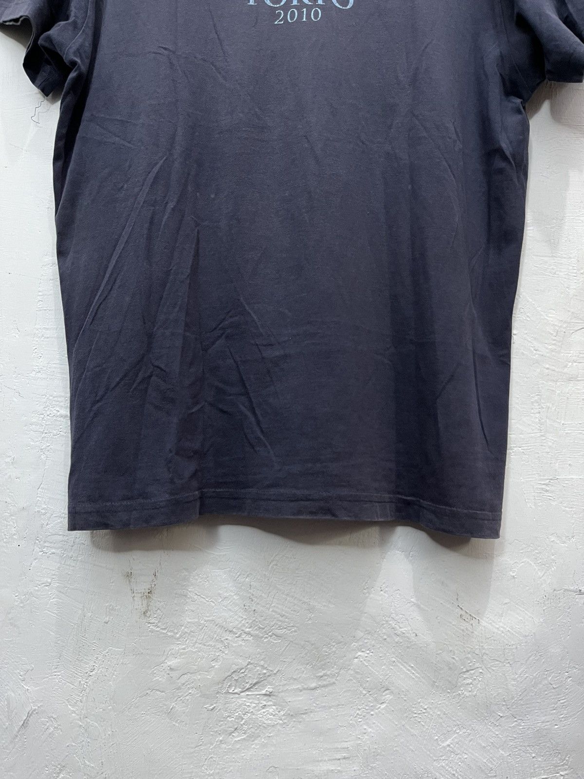Band Tees Vintage Michael Jackson Sunfaded Tshirt Tokyo ©️2010 Size US M / EU 48-50 / 2 - 15 Thumbnail