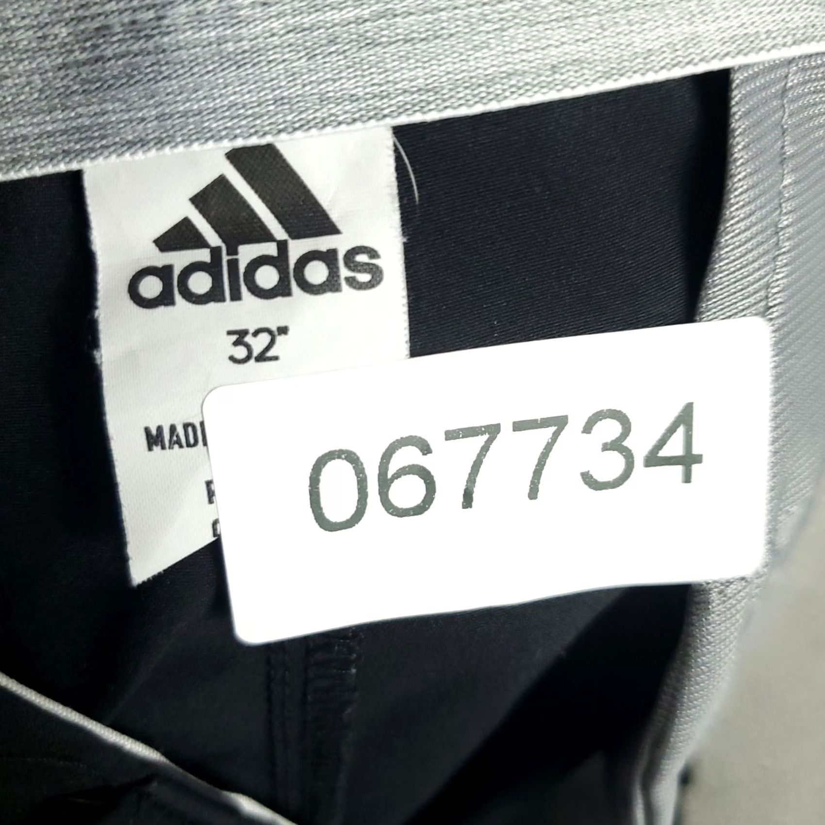 Adidas Adidas Shorts Mens 32 Black Golf Casual Chino Flat Front Slash Pockets Logo Pro Sports Mens Size US 32 / EU 48 - 6 Thumbnail