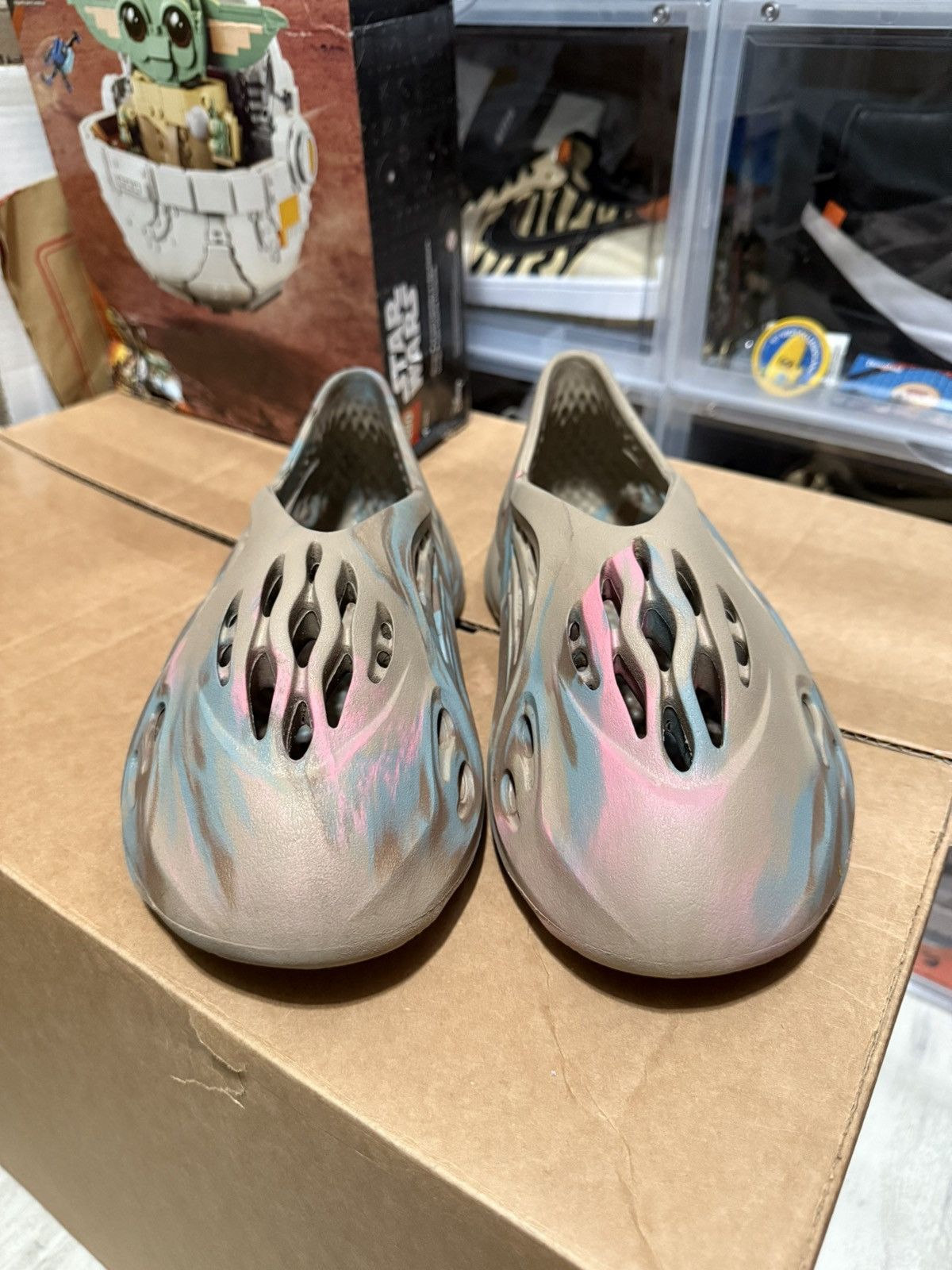 Adidas × Kanye West Adidas Yeezy Foam Runner Mx Sand Grey Size US 11 / EU 44 - 4 Thumbnail
